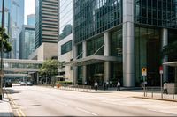 主申请人续签失败，子女或将被港校退学！四大香港签证续签全合规指南