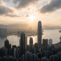 每年住满183天是误读！香港永居7年怎么算：通常居住四维审核、离港不断期，10月6日合作查验通道新政